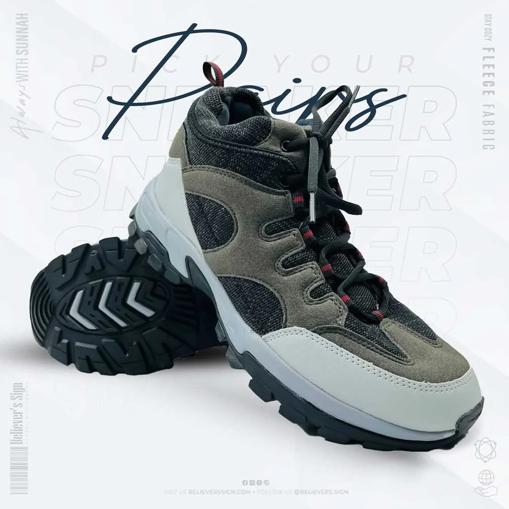 Land-Rover_-Believers-Sign